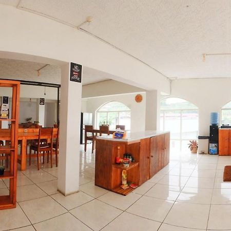 Tani Jiwo Hostel Diyeng Kültér fotó
