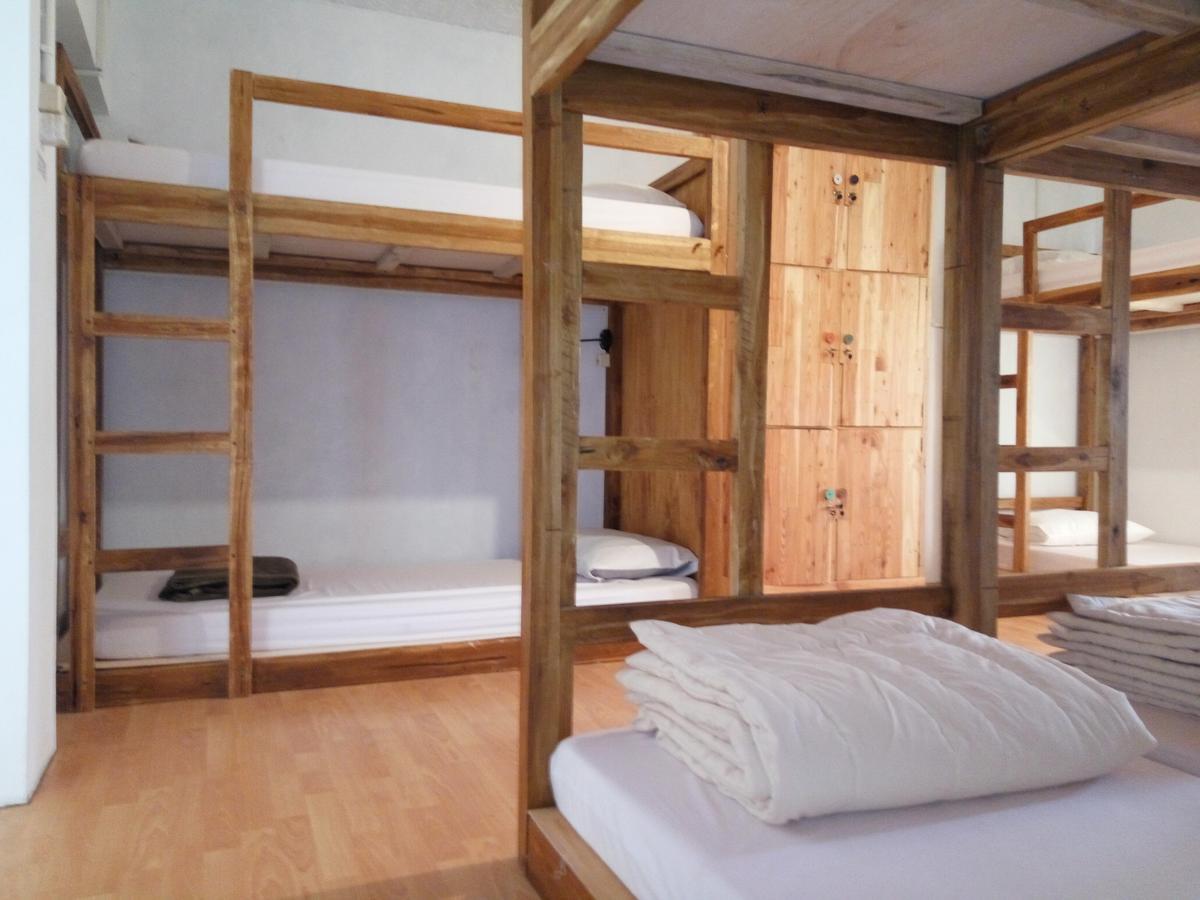 Tani Jiwo Hostel Diyeng Kültér fotó