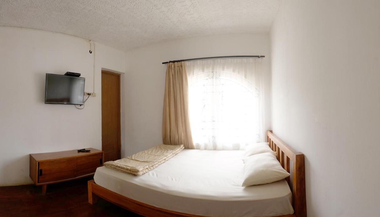 Tani Jiwo Hostel Diyeng Kültér fotó