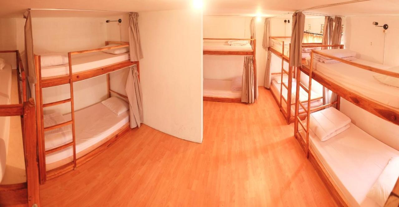 Tani Jiwo Hostel Diyeng Kültér fotó