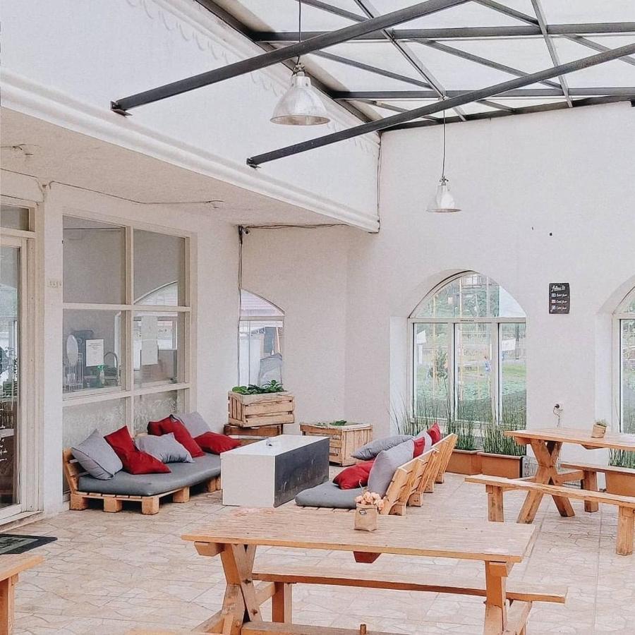 Tani Jiwo Hostel Diyeng Kültér fotó